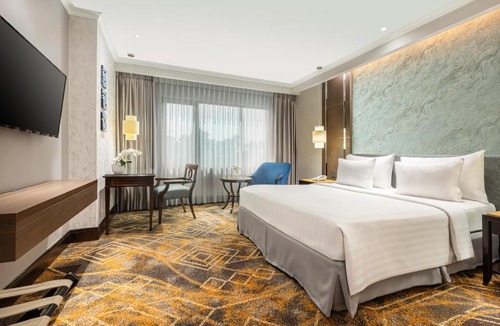 Cipaganti Hotel | Aston Tropicana Hotel Bandung