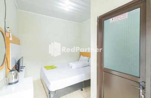 Serang Hotel | Atiq Homestay Syariah Mitra RedDoorz