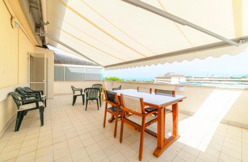 Tirrenia Apartment | Attico Vista Mare