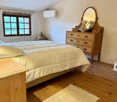 Bezaudun-les-Alpes House | Auberge du Château de Bezaudun