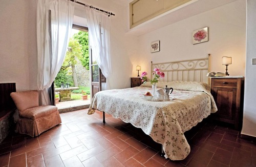 San Romano in Garfagnana Villa | August cancellation special 15-31.8. 6br villa in Tuscany, private pool, views!