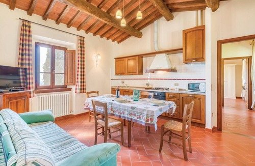 Loro Ciuffenna Apartment | Awesome apartment in S. Giustino Valdarno with house a panoramic view
