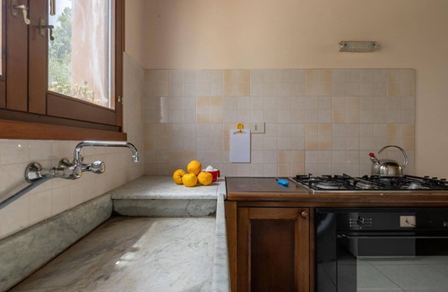 Villabuona House | Awesome home in Borgo a Mozzano LU