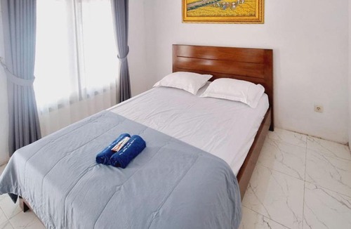 Blitar Hotel | Ayani Guest House RedPartner