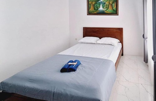 Blitar Hotel | Ayani Guest House RedPartner
