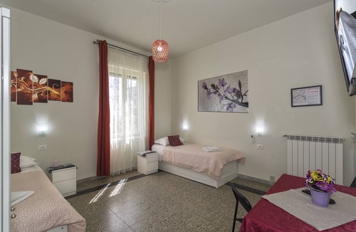 Pisa House | B&B Aliante & 2 Family room Pisa- Tuscany