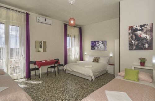 Pisa House | B&B Aliante & 2 Family room Pisa- Tuscany