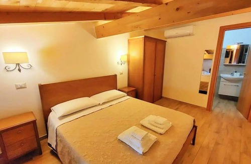 Baselice Bed & Breakfast | B&B Borgo Sciugolo