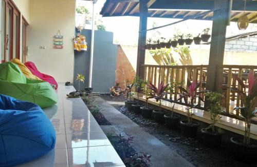 Purwakerti House | Backpackers Home Amed