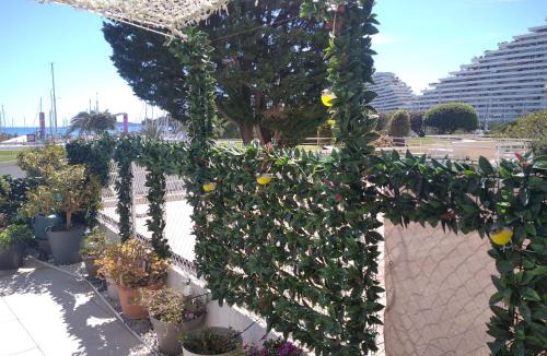 Villeneuve Loubet Beach Apartment | Baie des anges appartement Bis