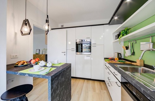 Riva del Garda Apartment | Balcone Sui Tigli - Apartment with Large Terrace, Riva del Garda, Italy