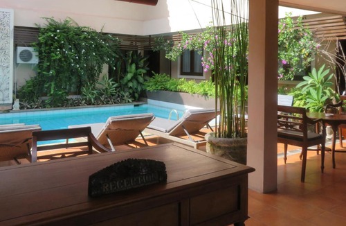Tuban Hostel | Bali Airport Dorm