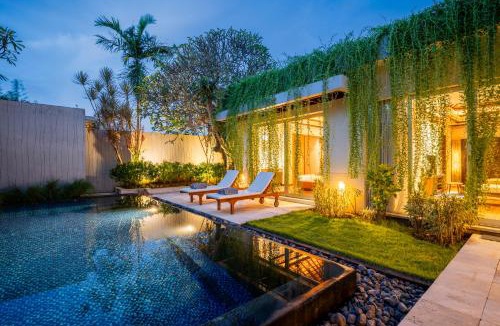 Jimbaran Bay Villa | Bali - Jimbaran Beach Villa Private Pool