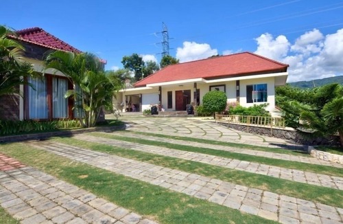 Kalibukbuk Villa | Bali Ocean View Villa in Lovina