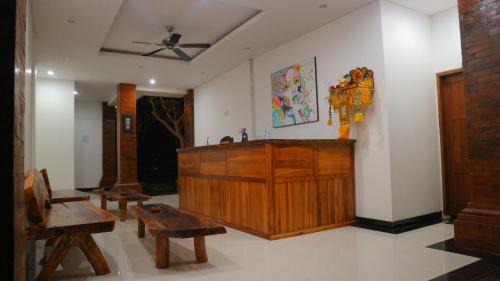 Pecatu House | Balinese Seno Villa & Guesthouse