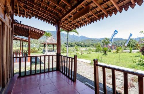 Borobudur Hotel | Balkondes Duta Menoreh