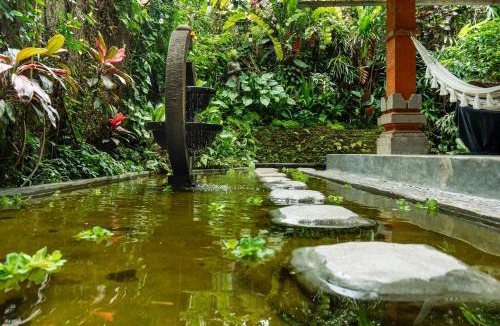 Penestanan Villa | Barong Retreat Villa Ubud with Hammock Terrace, Garden & Koi Pond
