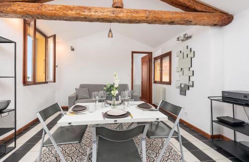Old Town Apartment | Bastion Ideally located, brightness, sea views
