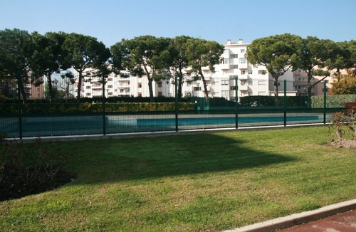 Cros-de-Cagnes Apartment | Beachfront Apartment, 180° Seaviews, huge pool- 5 km to Nice
