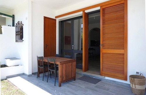 Porto Santa Margherita Villa | Beachside villa with private garden