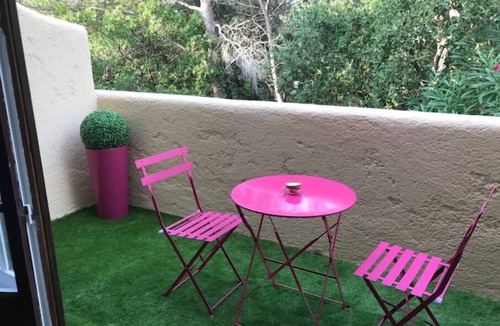 Boulouris-sur-Mer Apartment | Beau Duplex Résidence Piscine, 200m des Plages