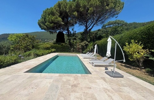 Magagnosc Villa | Beautiful 4 bed villa with stunning views and fully equipped pool house.