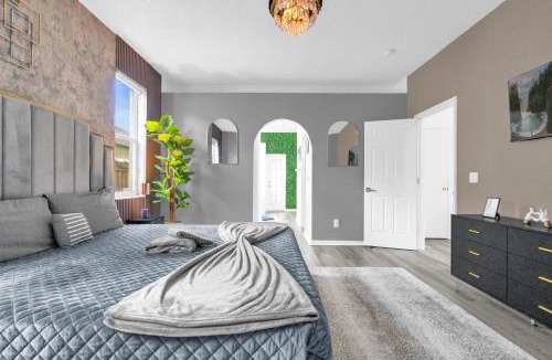 Indian Point House | Beautiful 5BR 4 baths Themed home near Disney and Universal, Private Pool, Gameroom, baby Crib and more