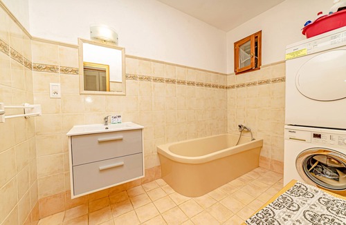 Le Bar-sur-Loup Bed & Breakfast | BEAUTIFUL ACCOMODATION ON AGRITOURISME NEAR NICE ANTIBES CANNES