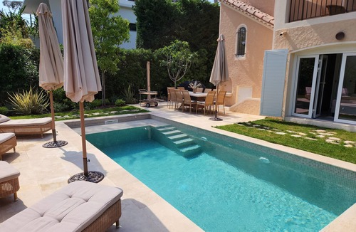 Cap-d'Antibes Villa | Beautiful and luxurious villa on cap d antibes