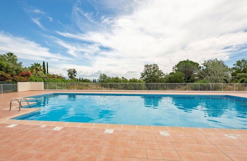 La Rouviere Apartment | Beautiful apartment for 8 people with A/C, pool, WIFI, TV and patio