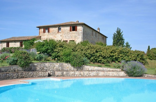 Monteroni d'Arbia Apartment | Beautiful apartment for 2 people with pool, WIFI and panoramic view, close to Siena