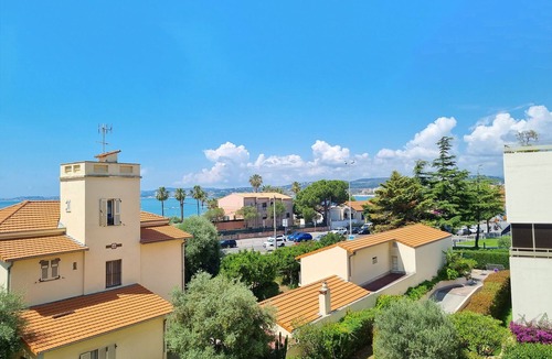 Cros-de-Cagnes Apartment | Beautiful apartment with sea view - Cros de Cagnes 06800