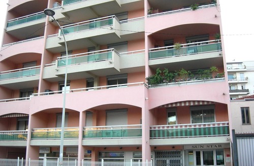 La Madeleine Apartment | Beautiful apartment and garage 5 minutes walk from the beach