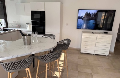 California - Pezou Apartment | Beautiful apartment Croisette. Sea view