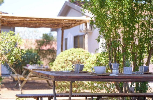 Capalbio House | Beautiful apartment in villa for 4 guests with A/C, pool, WIFI, TV and terrace