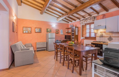 Cutigliano Apartment | Beautiful apartment for 6 people with pool, WIFI, TV, veranda and pets allowed