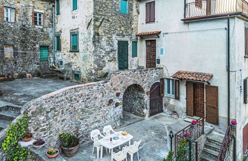 Gello Apartment | Beautiful apartment for 4 guests with WIFI, TV, terrace and pets allowed
