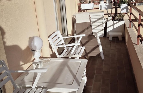 Jean-Medecin Apartment | Beautiful apartment with terrace (if Parking space necessary add100€ per week)