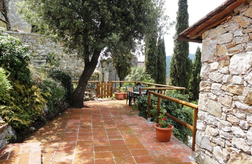 Borgo a Mozzano House | Beautiful authentically restored Tuscan cottage close to Lucca and the coast