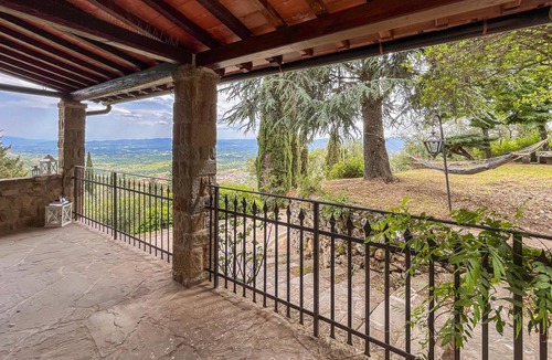 Loro Ciuffenna House | Beautiful home in Loro Ciuffenna