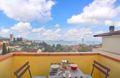 Corsanico-Bargecchia House | Beautiful home in Bargecchia with WiFi