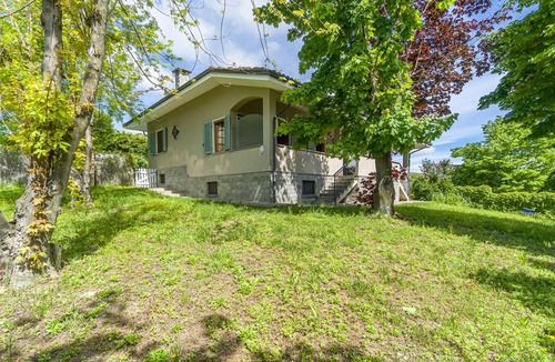 Agliano Terme House | Beautiful home in Agliano Terme (AT)