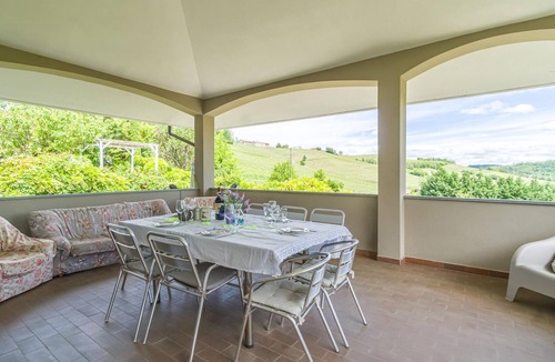 Agliano Terme House | Beautiful home in Agliano Terme (AT)