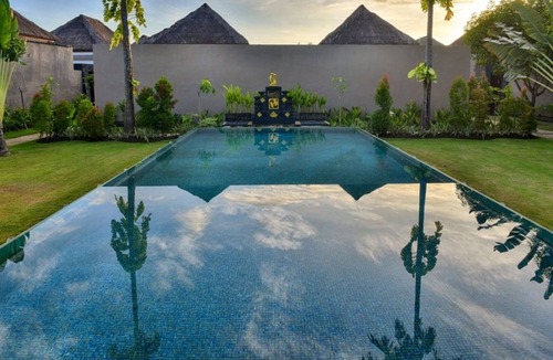 Sunset Road Villa | Beautiful private pool, villa near Seminyak