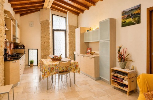 Asciano Villa | Beautiful private villa for 4 people with WIFI, A/C, pool, TV and terrace