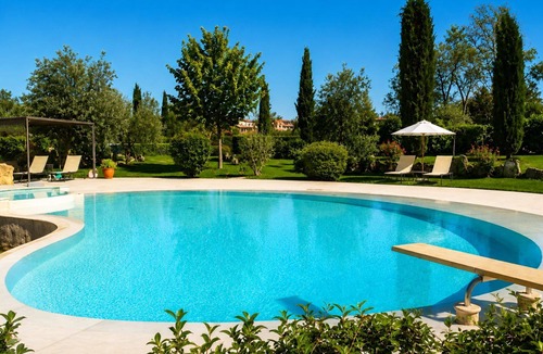 Asciano Villa | Beautiful private villa for 4 people with WIFI, A/C, pool, TV and terrace