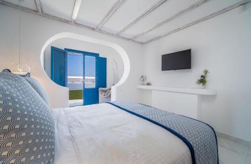 Karterados Villa | Beautiful Santorini Villa 2 Bedrooms Villa Journey Private Pool & Magical Sea Views Karterados