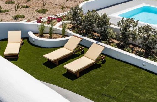 Karterados Villa | Beautiful Santorini Villa 2 Bedroom Villa Private Pool & Magical Sea Views Karterados