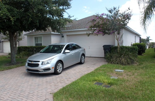 Highgate Park Villa | Beautiful South Facing Pool Villa Gated Community Free WiFi Close to Disney