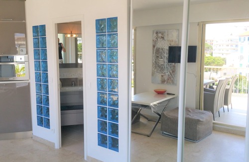 Juan-les-Pins Apartment | Beautiful Studio Roof Terrace Panoramic View Full Center 3 min Beach